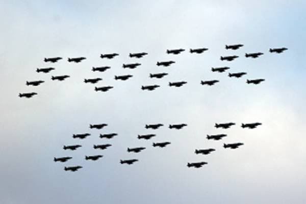 Harriers Final Flypast. Harrier final flypast over