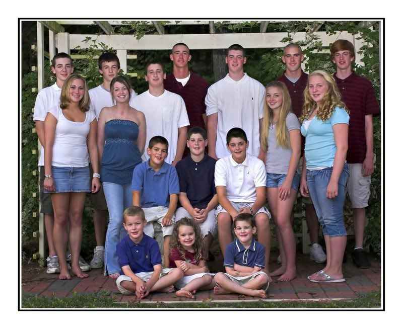 IMAGE: http://i32.photobucket.com/albums/d10/kpiela/IMG_0034-01sat.jpg