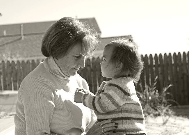 IMAGE: http://i32.photobucket.com/albums/d10/kpiela/dahlinKelssepia.jpg