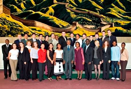 The youth delegates with Kofi Annan