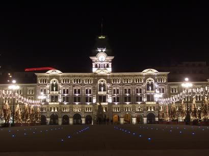 Trieste's town square at night