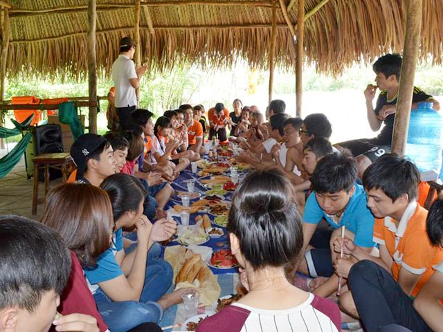 Cao đẳng thực hành FPT Mạng cá cược bóng đá
 tổ chức teambuilding kỷ niệm 1 năm thành lập 2 CLB