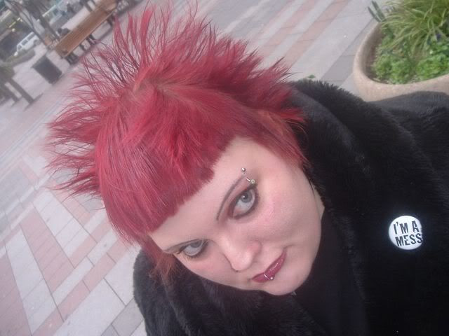 loreal hair color burgundy. hey i use L#39;oreal deep