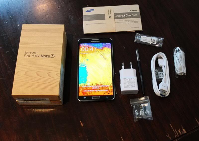 Samsung-Galaxy-Note-3_unboxing_04_resize_zps01c95cad.jpg