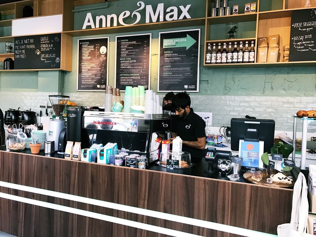 Anne & Max