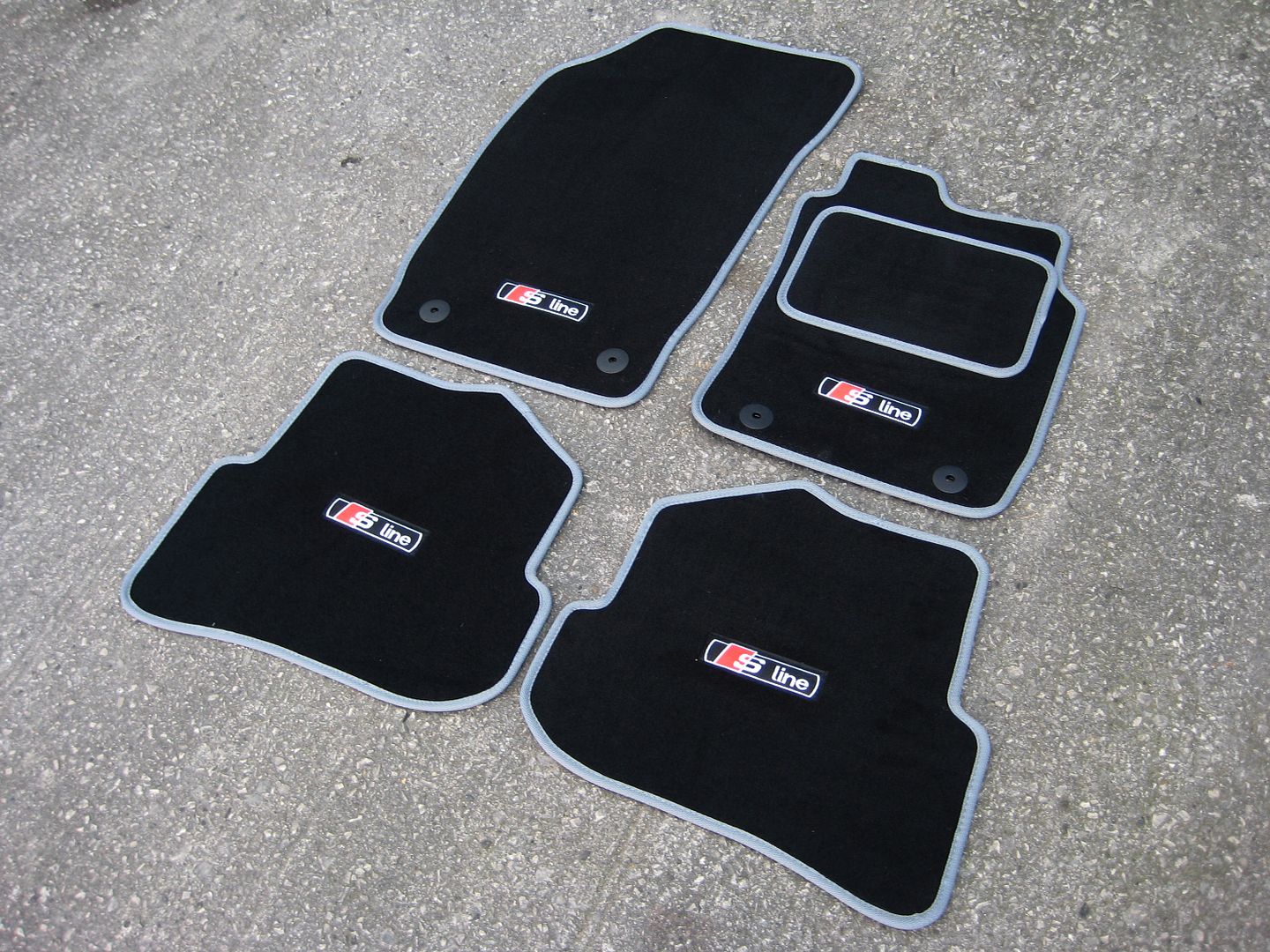Car Mats in Black/Grey Trim to fit Audi A1 (2010 on) + "SLine" Logos