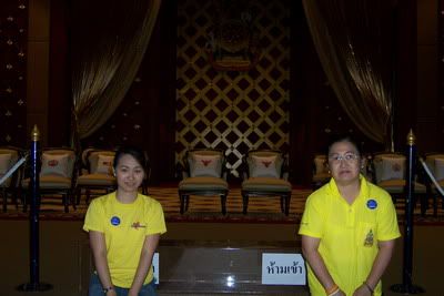 กรุงเทพ ปารีส ลอนดอน รวมมิตรอีกแล้วววว