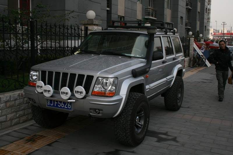 2500Cherokee.jpg