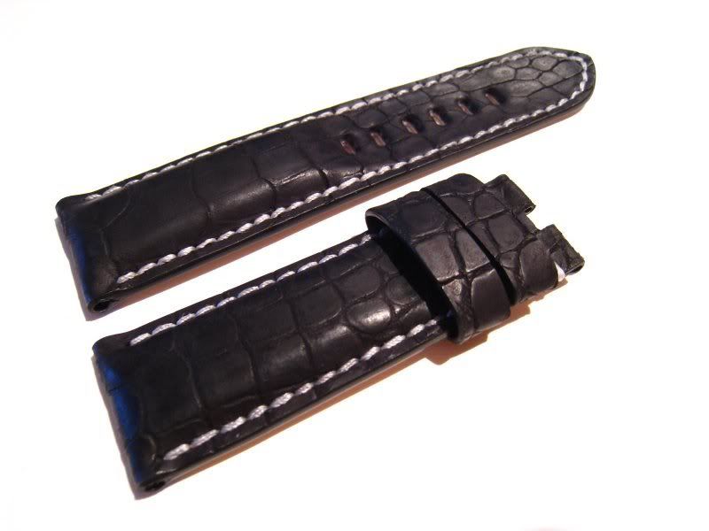 http://i32.photobucket.com/albums/d25/HKTAN1/BlackSuedeAlligator2.jpg