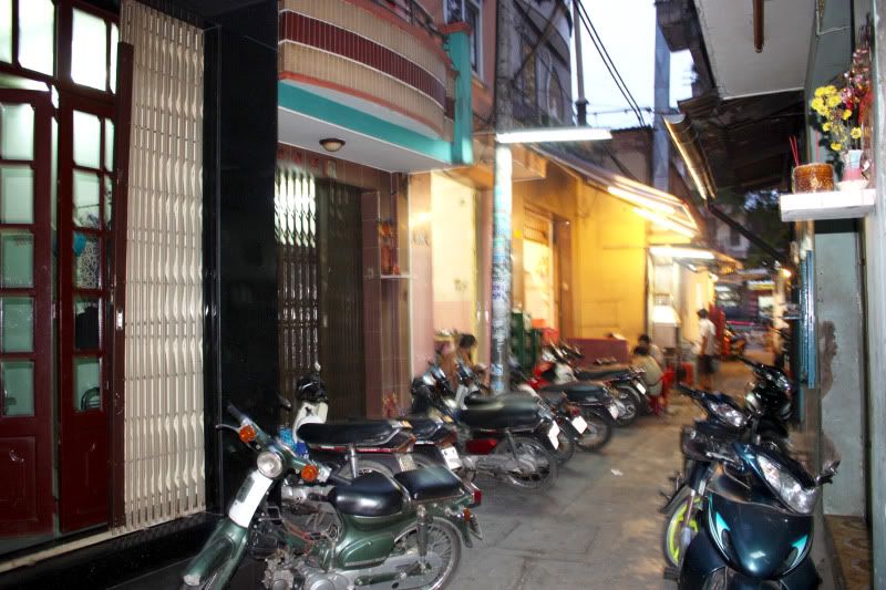 Nhà trung tâm quận 11 đường Nguyễn Chí Thanh thuận lợi đi lại cần bán. - 7