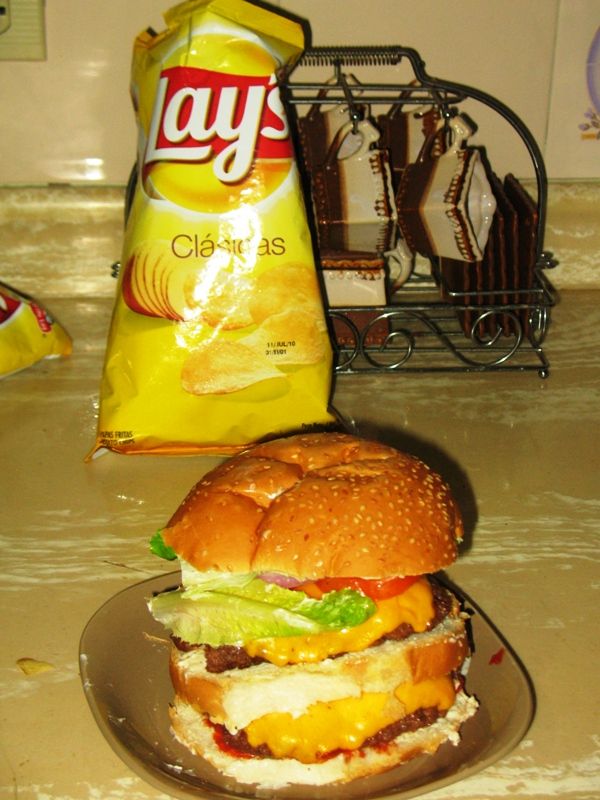 Burger-1.jpg