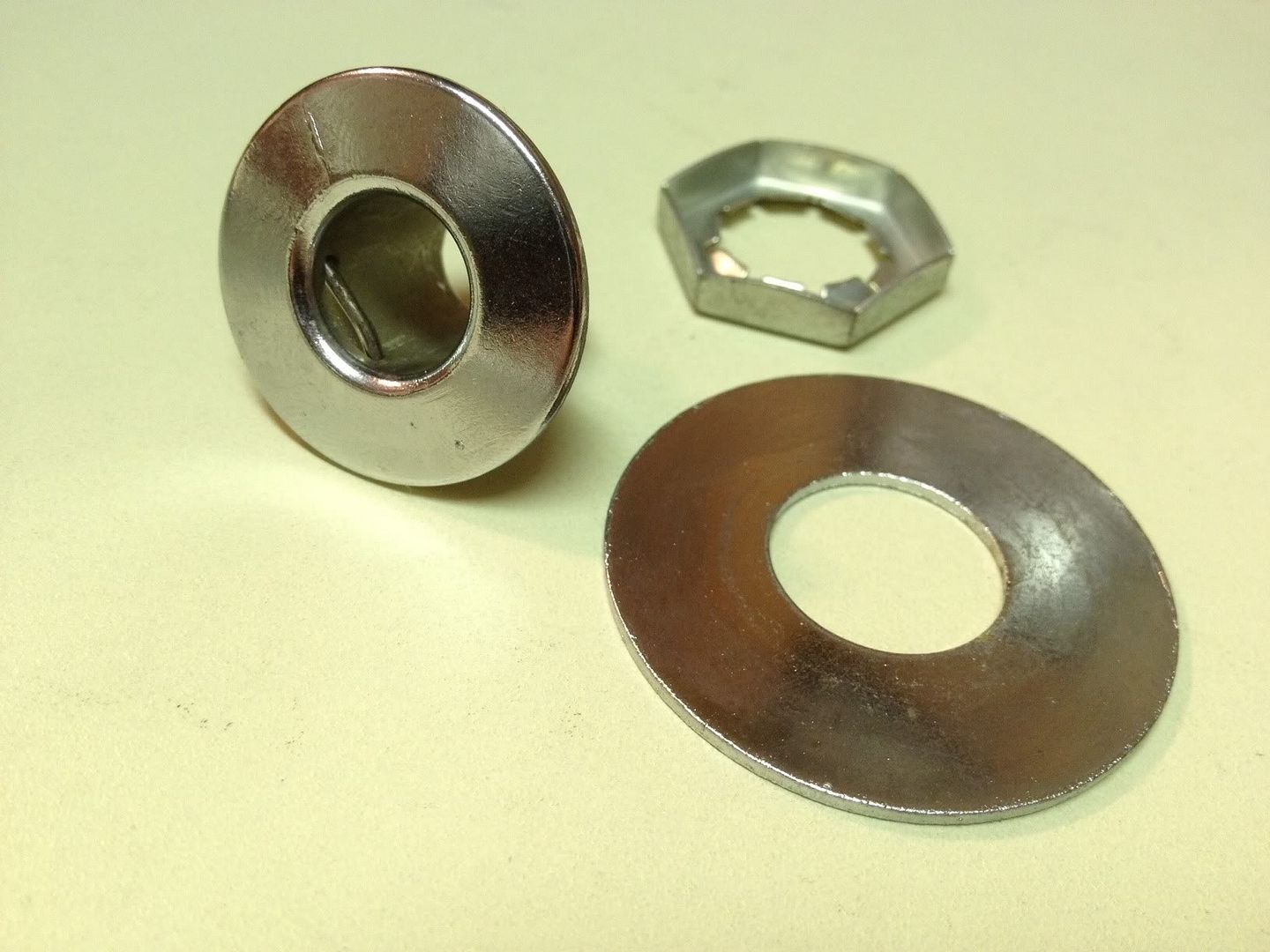 Gretsch Keyholder / Snapin Assembly complete Vintage Drum Forum