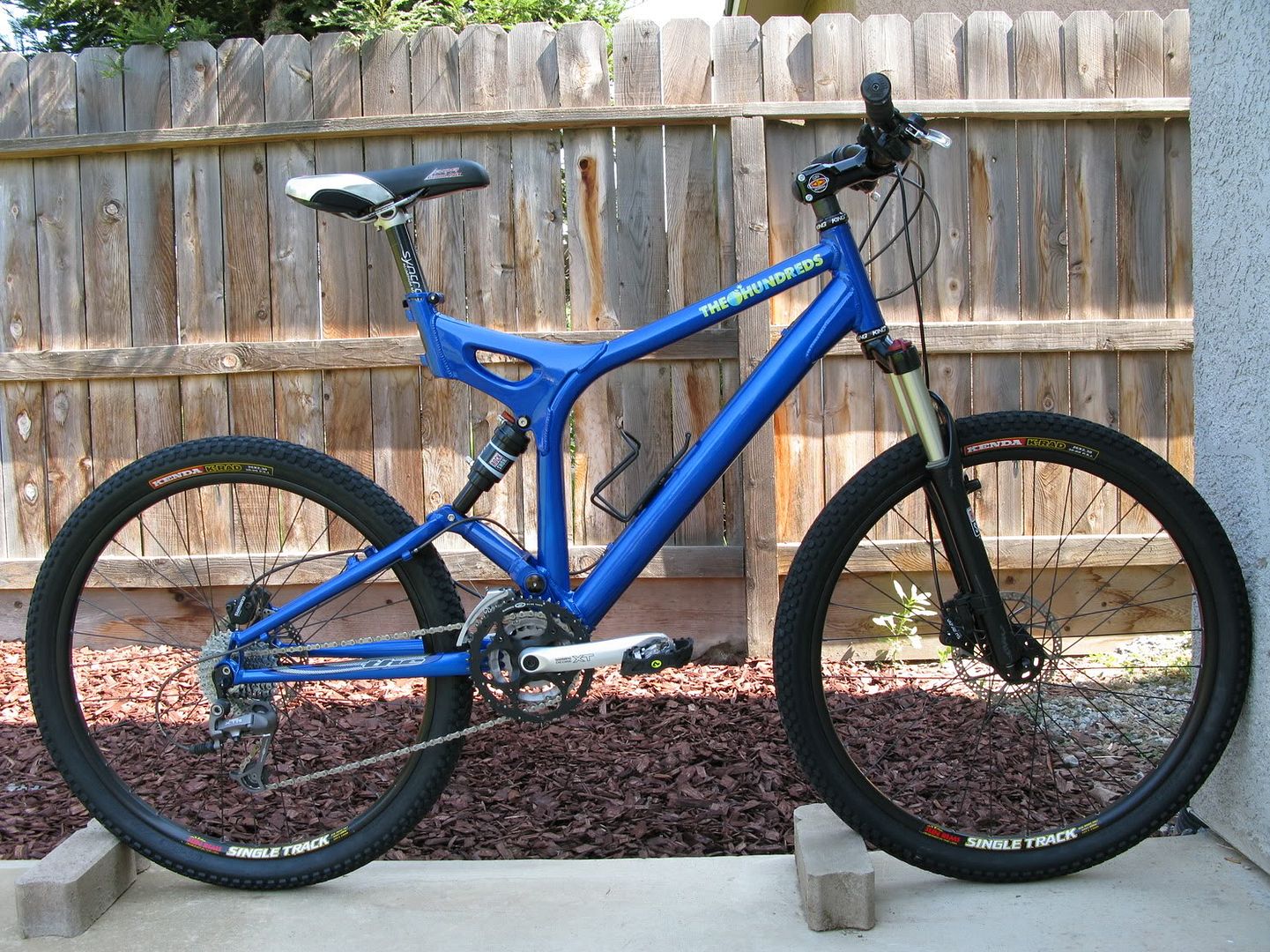 gt i drive mountain bike