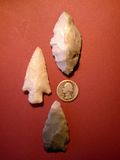 http://i32.photobucket.com/albums/d34/Stephanie1970/Arrowheads/th_Arrowheads004.jpg