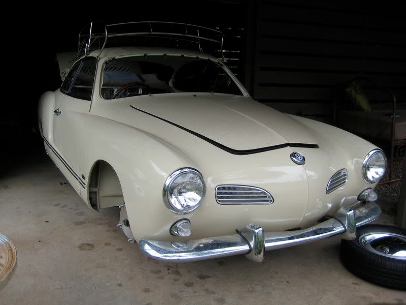 http://i32.photobucket.com/albums/d35/axlepressbutton/Ghia.jpg