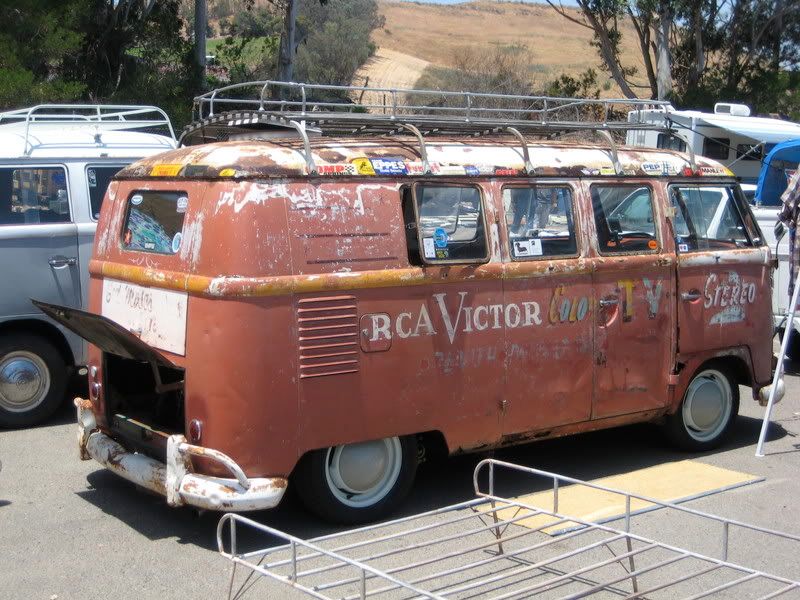 http://i32.photobucket.com/albums/d35/axlepressbutton/IMG_1586.jpg http://i32.photobucket.com/albums/d35/axlepressbutton/IMG_1586.jpg