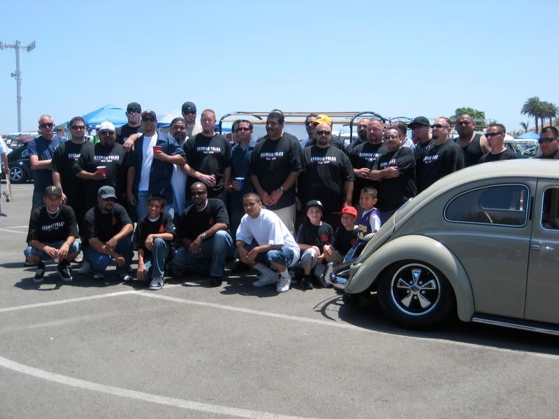http://i32.photobucket.com/albums/d35/axlepressbutton/IMG_1610.jpg http://i32.photobucket.com/albums/d35/axlepressbutton/IMG_1610.jpg