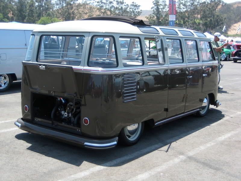 http://i32.photobucket.com/albums/d35/axlepressbutton/IMG_1629.jpg http://i32.photobucket.com/albums/d35/axlepressbutton/IMG_1629.jpg