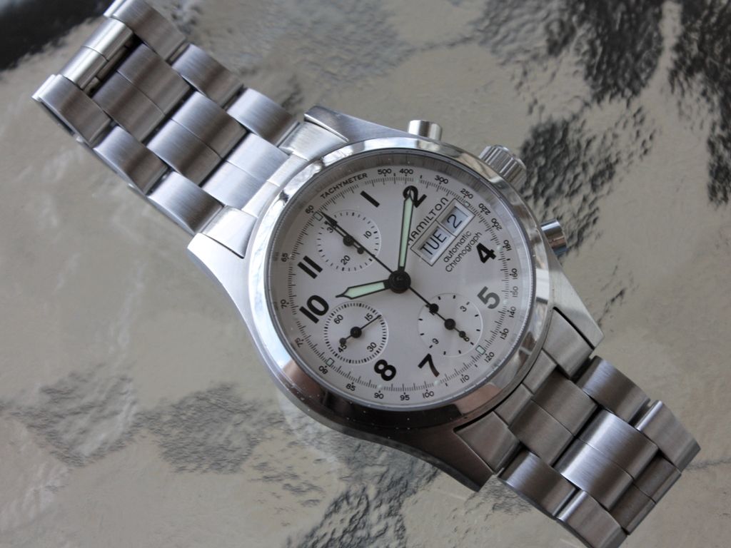 hamilton khaki field white dial