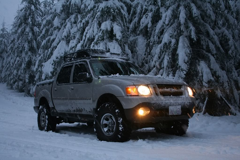 07 ford explorer sport trac lifted