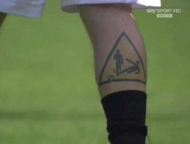 You're staring at the potential disaster that is Daniele di Rossi's tattoo