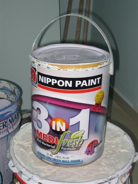 Paints-LivingRoom01Small.jpg