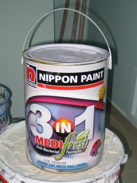 Paints-MumRoom01Small.jpg