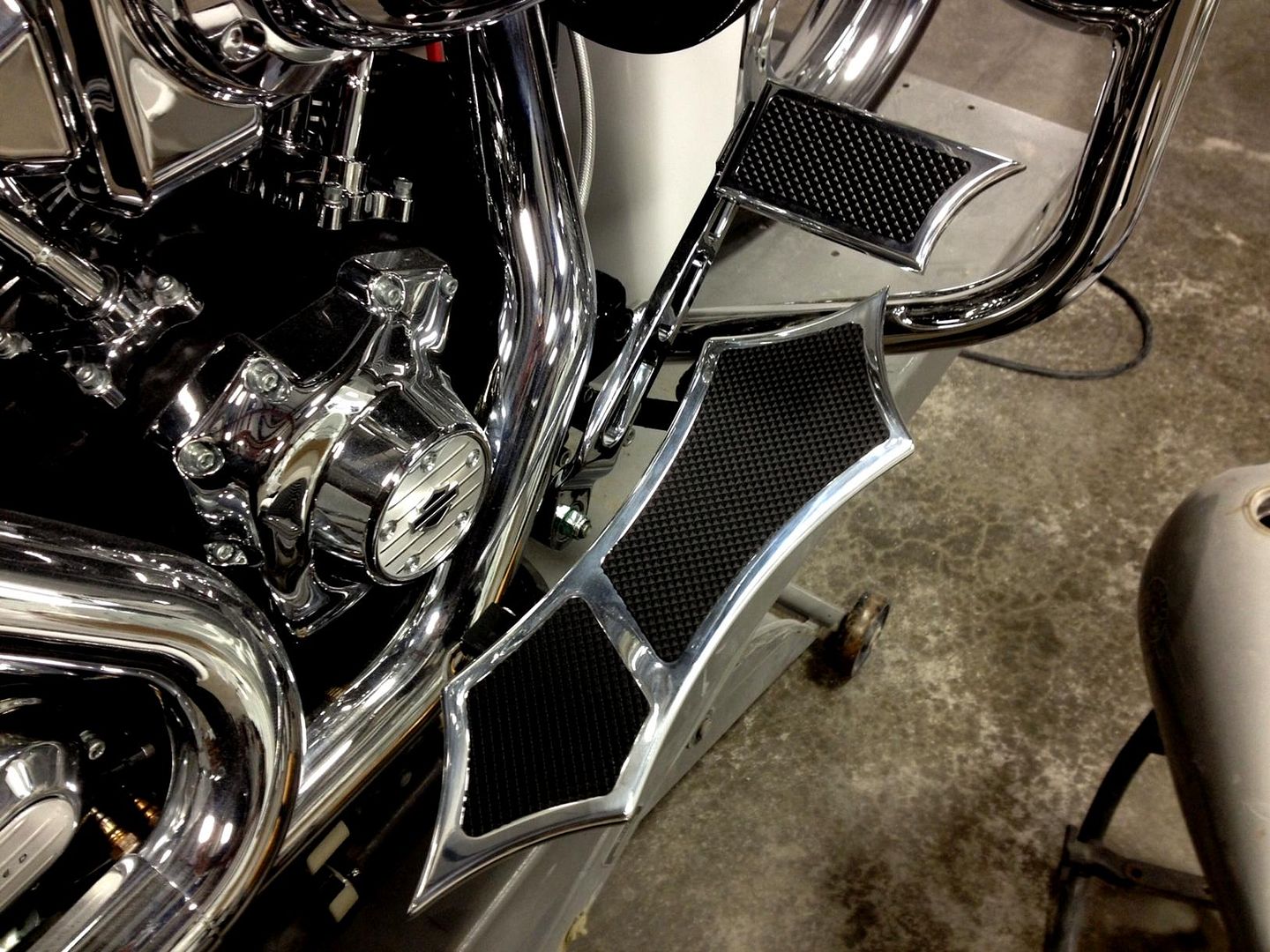 966 Front Floorboards