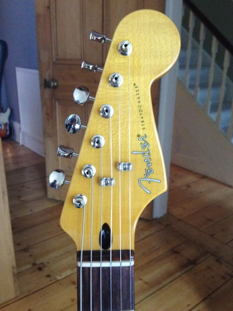 Differences Between Squier and Fender Necks Fender Stratocaster