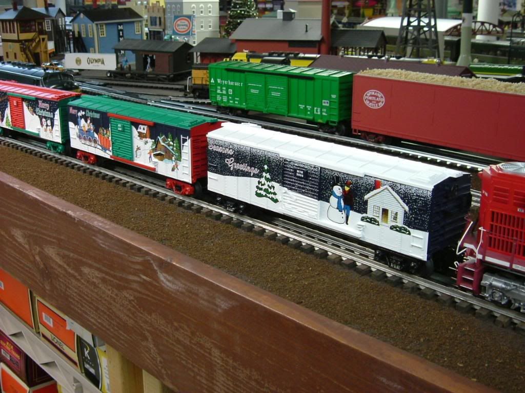 MTH Dap Christmas Train - Classic Toy Trains Magazine