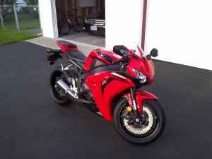 http://i32.photobucket.com/albums/d50/Shockwave179/3ka3p13l55P05X15R2b6neb5913fd9ff41948.jpg