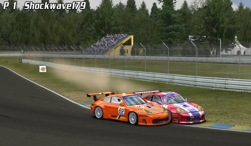 http://i32.photobucket.com/albums/d50/Shockwave179/Gtr2Crash.jpg?t=1163992609