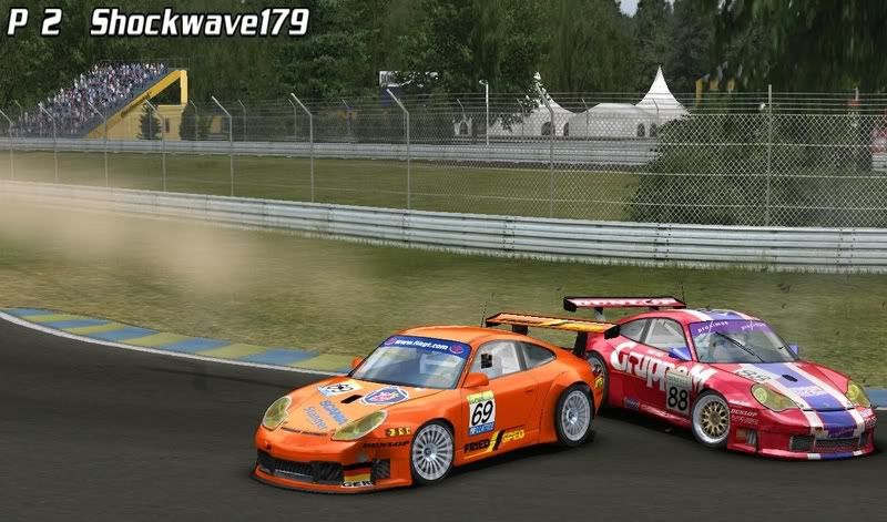 http://i32.photobucket.com/albums/d50/Shockwave179/Gtr2Crash2.jpg?t=1163992714