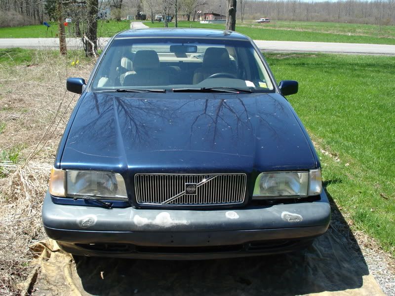 http://i32.photobucket.com/albums/d7/libtch151/Volvo005.jpg