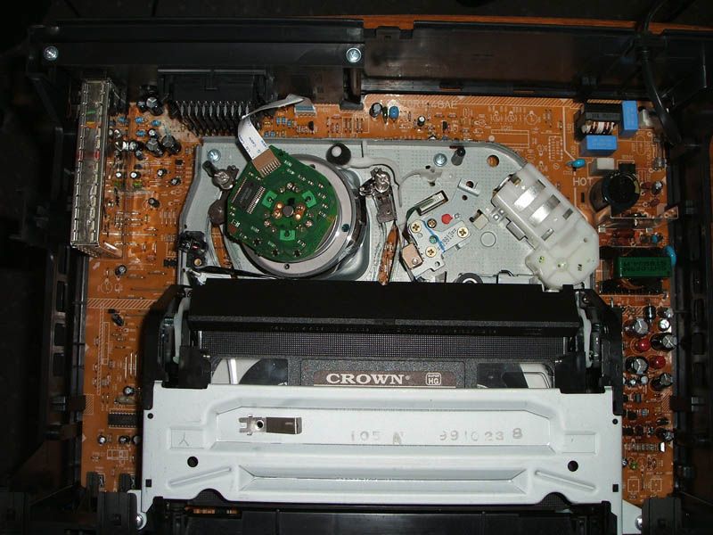 Tape in VCR stuck and twisted, how to remove without damage? AVForums