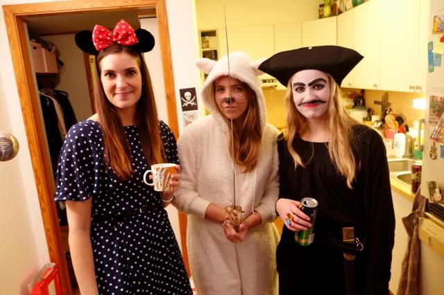 photo HelgiK-townoginnflytningsfestmedjobb110-Kopi_zps6dddfe5f.jpg