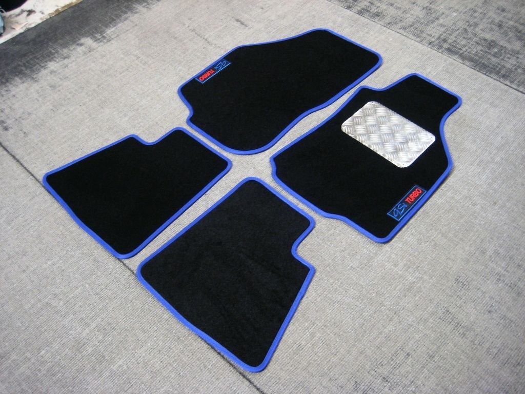 UNIVERSAL CARPET CAR FLOOR MATS BLACK TRIM SET OF 4 05- VAUXHALL ZAFIRA SRI