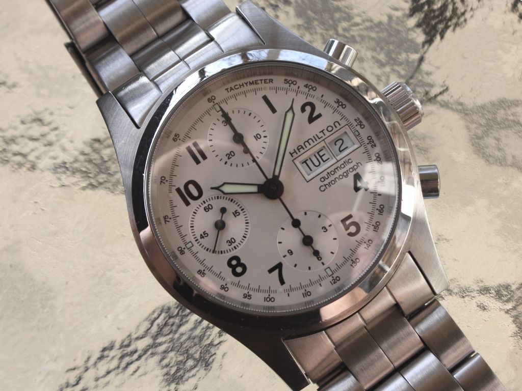 hamilton khaki field white dial
