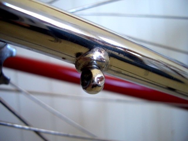 top tube brake cable guides